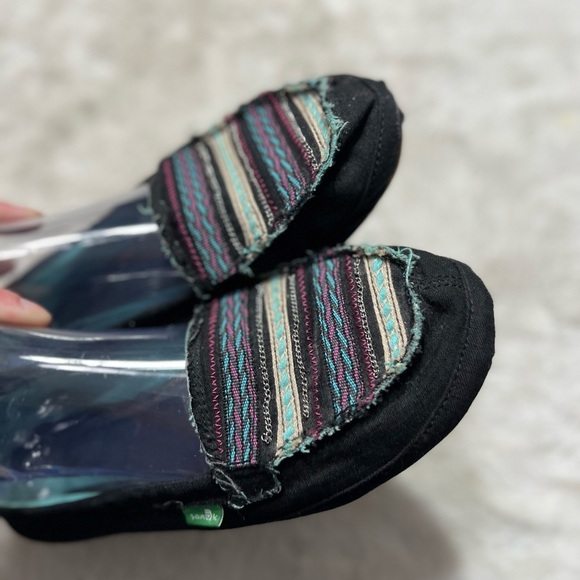 Sanuk black slip on shoe womens size 9 - Picture 4 of 8